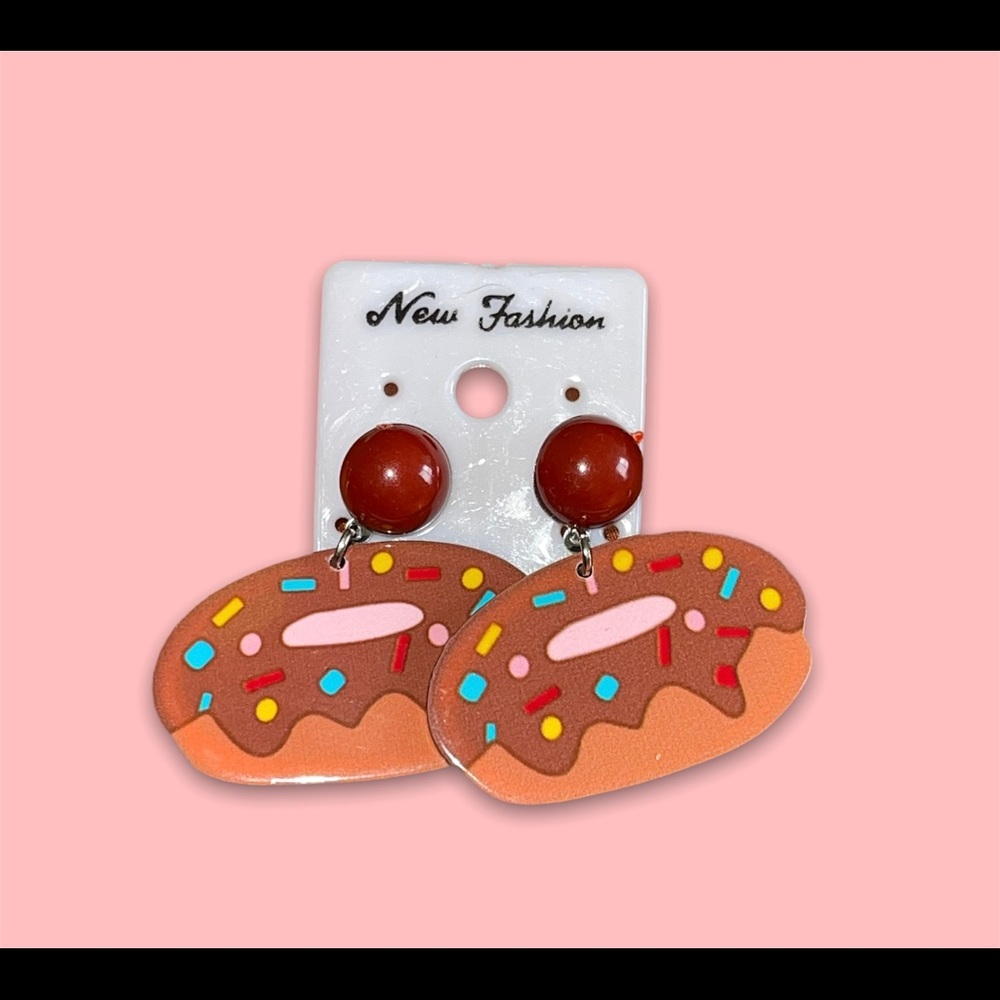 Super cute earrings
